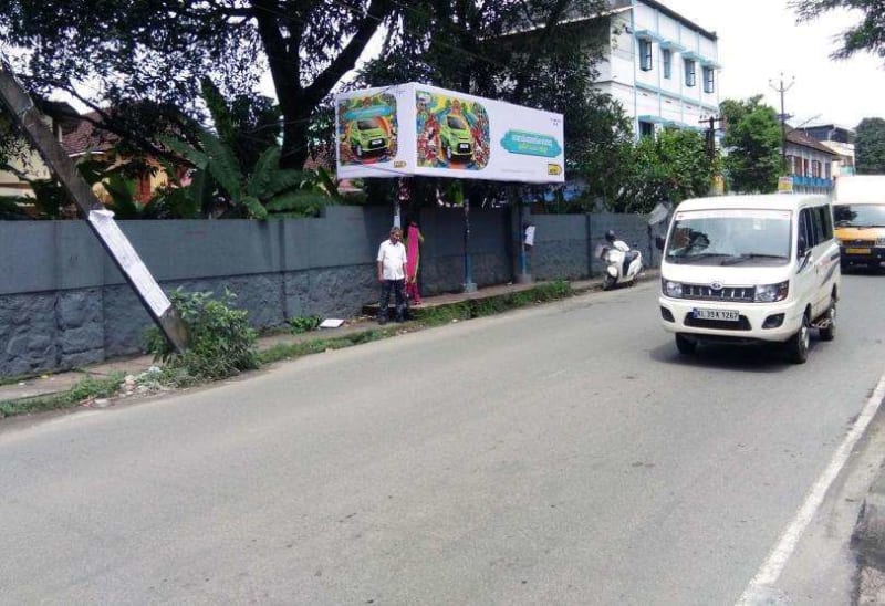 Bus Shelter - Tripunithura SN Junction