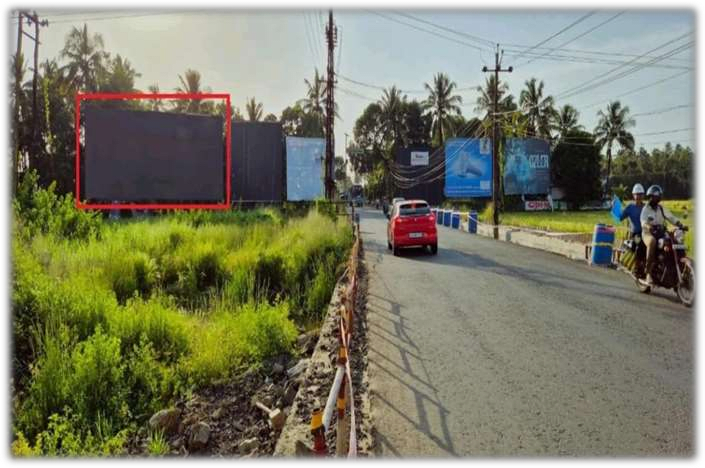 Hoarding - Choondal Towards Kunnamkulam