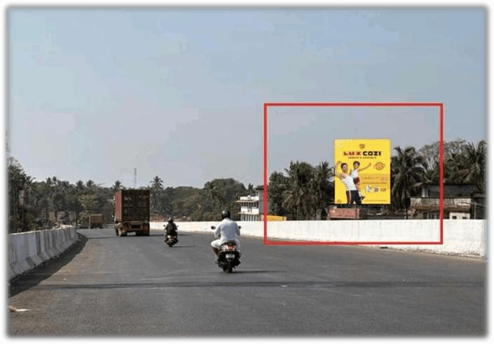 Hoarding - Kasaragod, Kanjhangad NH, towards MG Road
