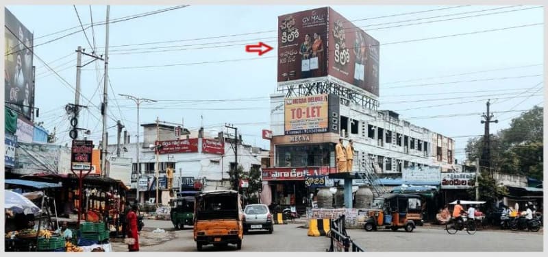 HODGUD-05 - Hoarding - Bus Station Road, Market Center
