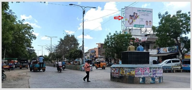 HODCHILA-04 - Hoarding - Beside HP Petrol Pump