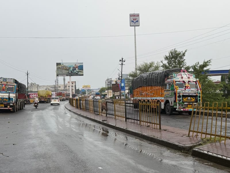 Unipole - OPP HP PETROL PUMP SEONI ROAD