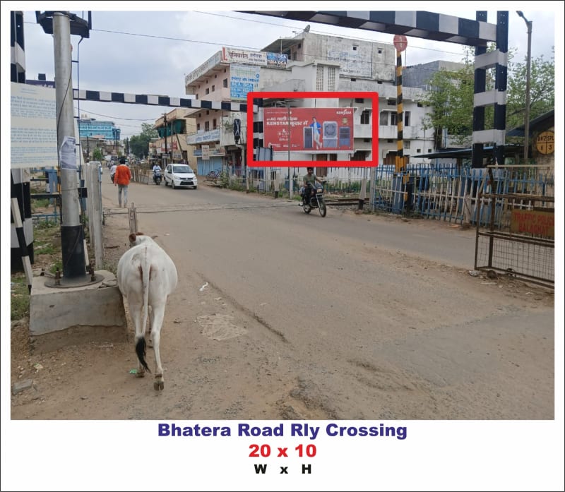 Hoarding - Bhatera Road Railway Crossing