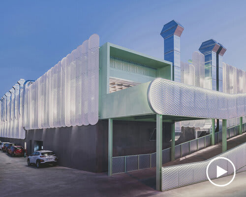Quand l'Architecture Réinvente la Signalétique : L'Exemple du Centre Automobile de Madrid