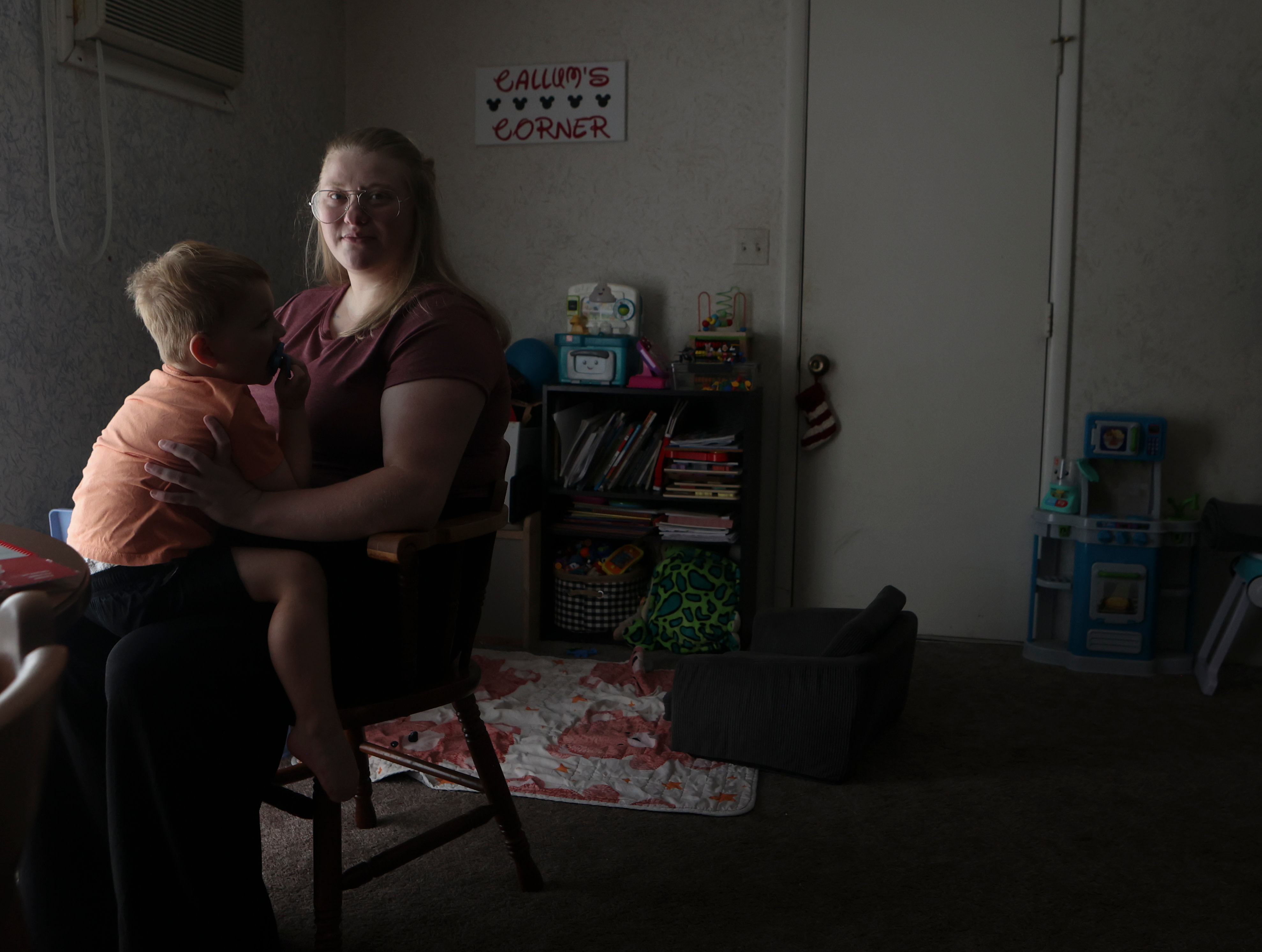 Des centaines de milliers d'enfants en attente d'une aide à la garde : un enjeu social majeur