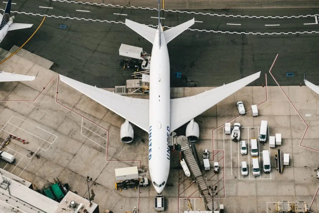 Une panne d'équipement perturbe les vols dans les aéroports du Nord-Est