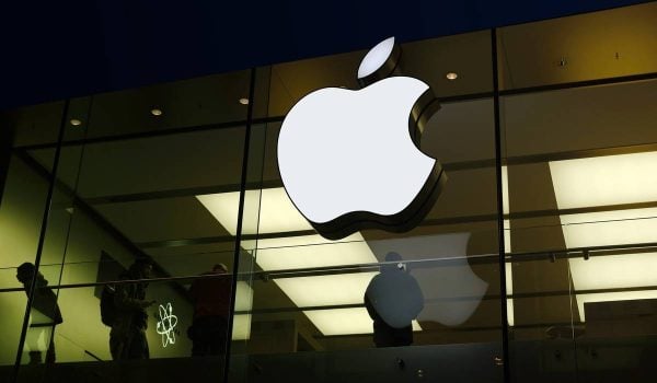 John Ternus prend les rênes d'Apple et annonce des changements majeurs