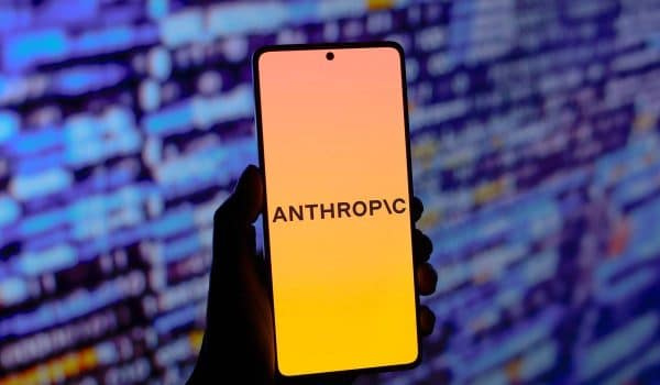 Anthropic investit 100 millions de dollars dans la Claude Frontier Academy pour former des experts en IA