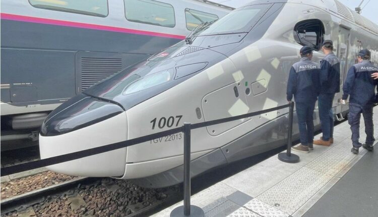 Le TGV M entame son voyage inaugural le 6 novembre