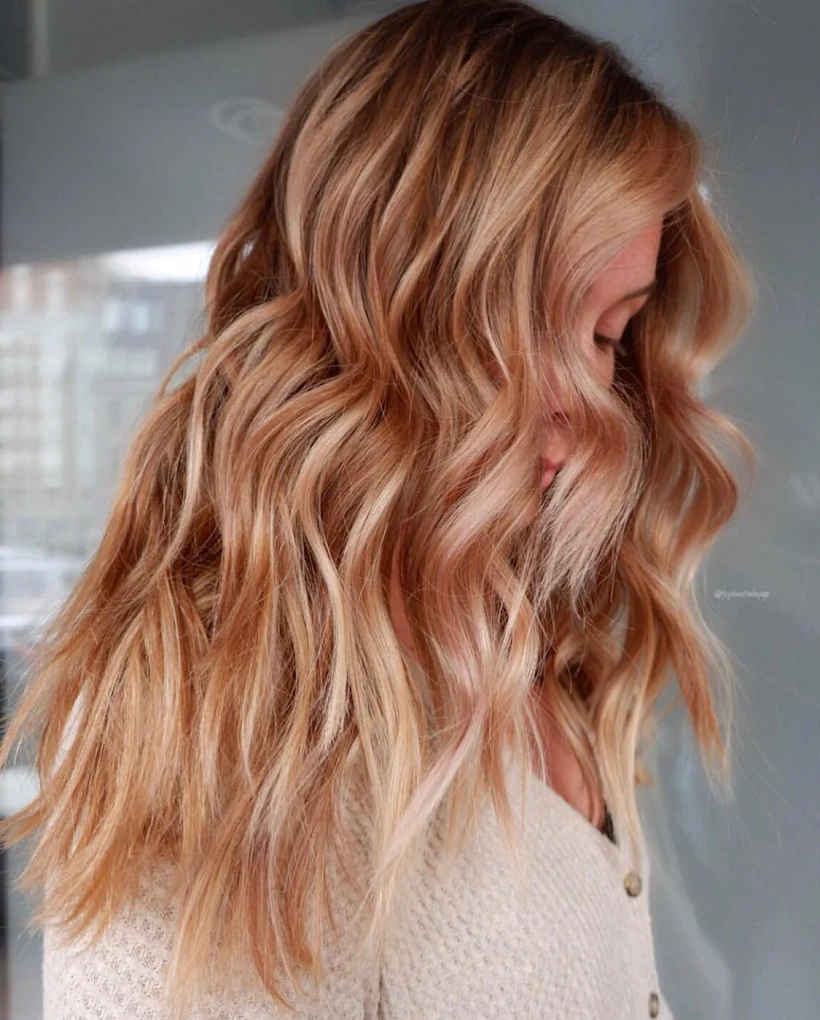 Hair color example on Amanda Leaman's HairGraph profile