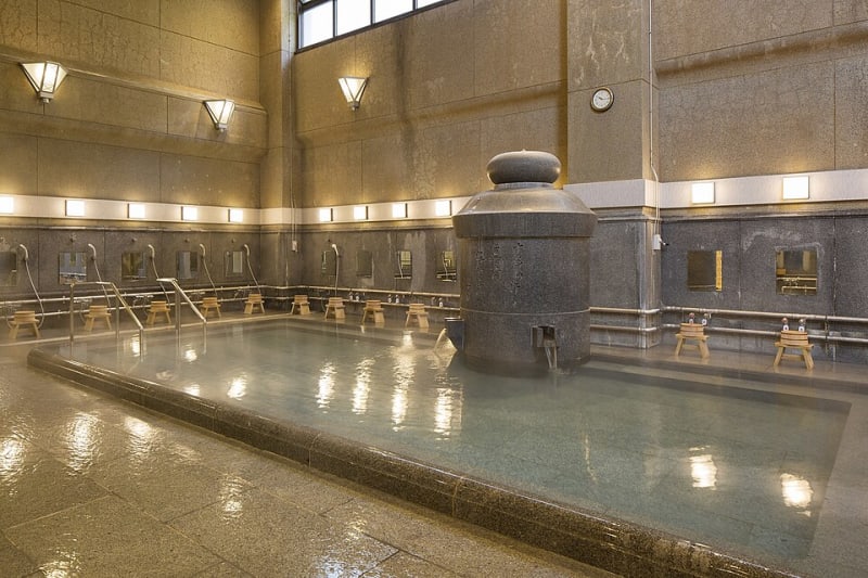 Tsubaki Onsen