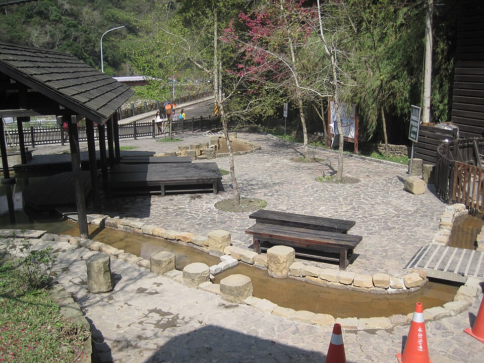 Qingquan Hot Spring