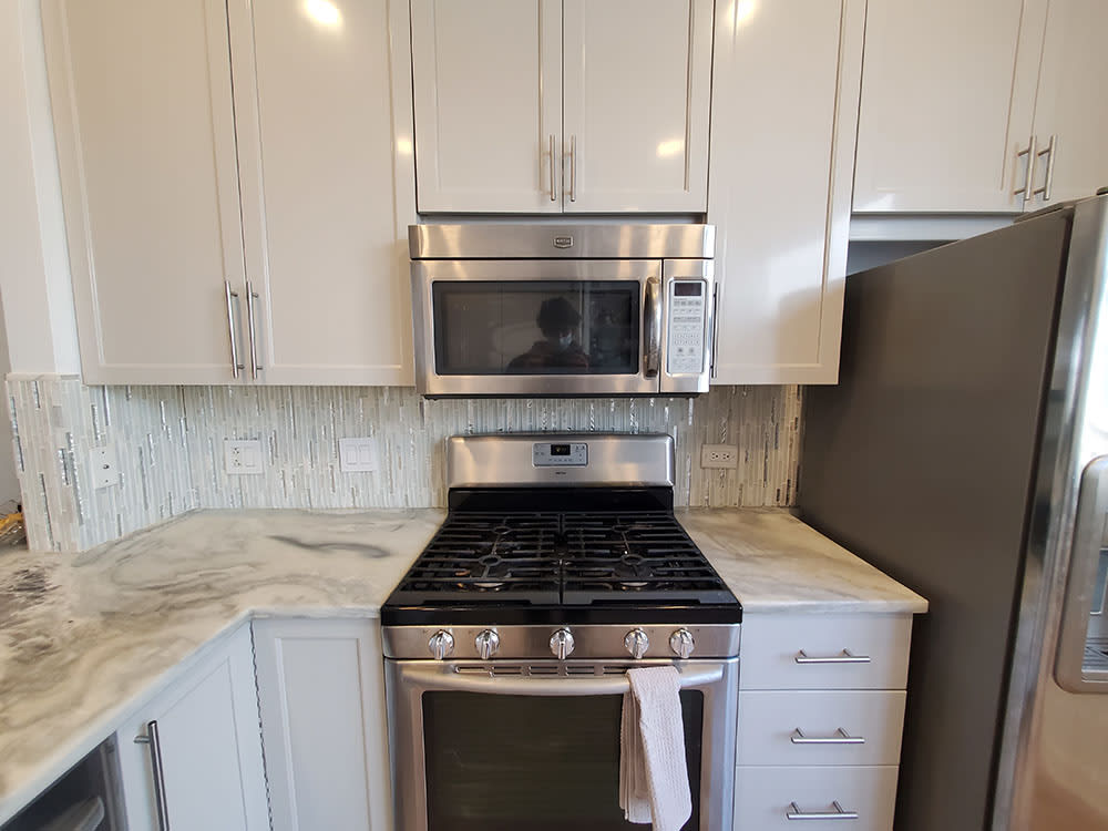 Chicago Cabinet Refinishing - Zonum Painting