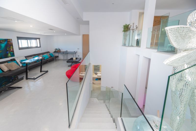 Luxury Townhouse Cala Carbó thumbnail 6