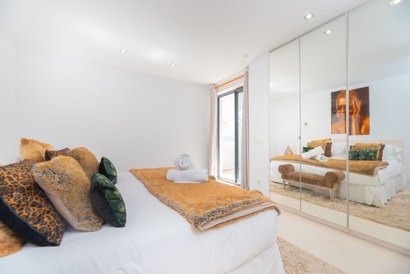 Luxury Townhouse Cala Carbó thumbnail 7