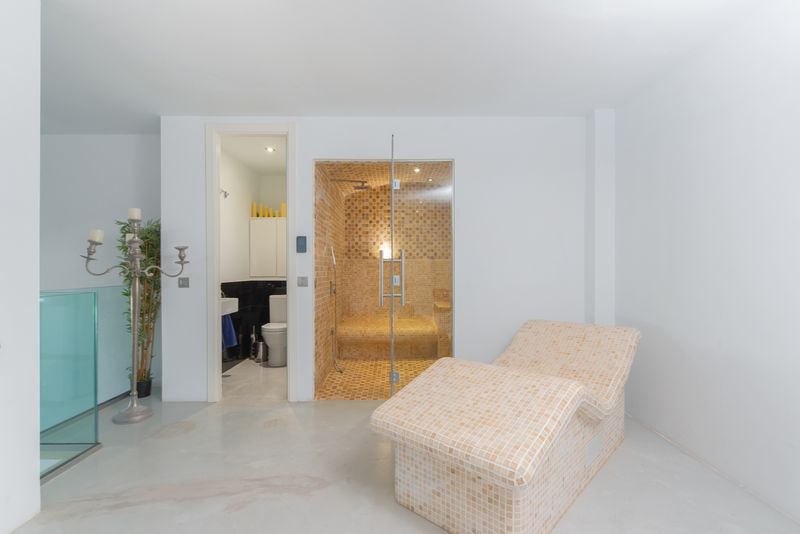 Luxury Townhouse Cala Carbó thumbnail 8