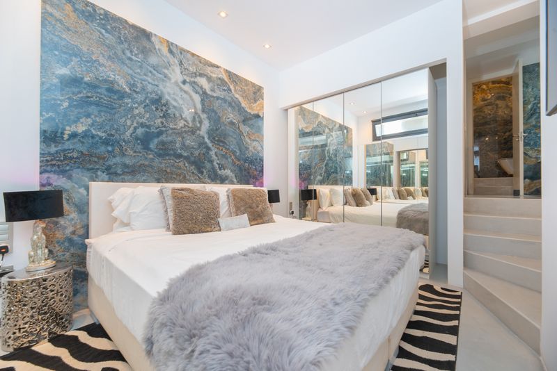 Luxury Townhouse Cala Carbó thumbnail 29