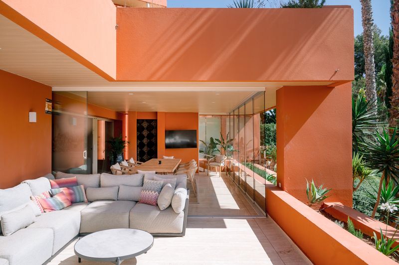 Exclusive Living in Roca Llisa thumbnail 5
