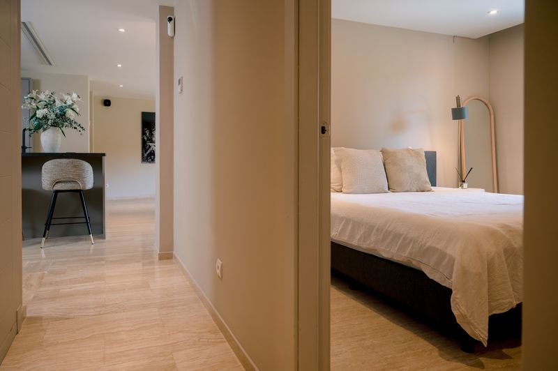 Exclusive Living in Roca Llisa thumbnail 15