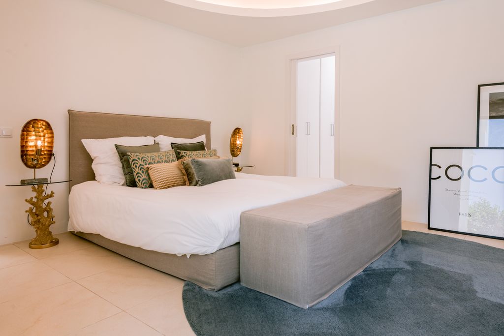 Five Bedroom Villa in Jesús thumbnail 27