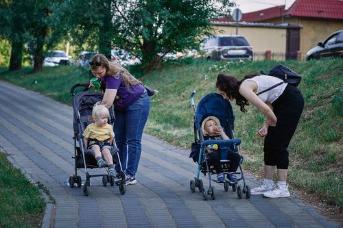 Kinderwagen-Kaufberatung: Worauf Eltern achten sollten