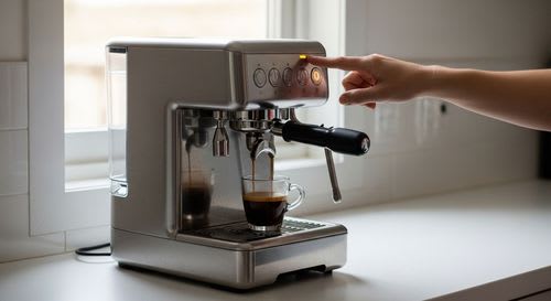 Barista-Qualität auf Knopfdruck: Wie die Ninja Luxe Cafe Anfänger zum Espresso-Profi macht