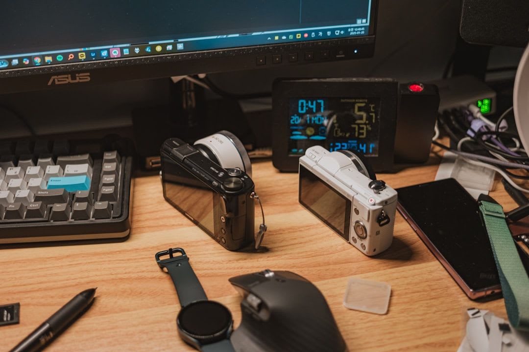 Symbolbild für die Netzwerksicherheit bei der NAS-Einrichtung mit einem Speedport Smart 4, gezeigt auf einem Tablet. | Foto: Seungmin Yoon