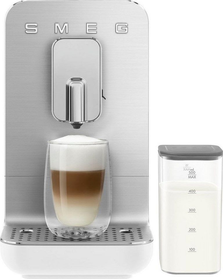 Smeg Kaffeevollautomat BCC13WHMEU, inkl. Milchbehälter weiß