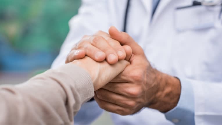 Kyste pilonidal : nouveau traitement au laser à la Polyclinique de Poitiers 