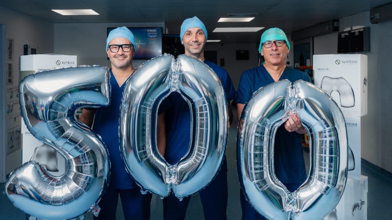 La pose de la 500e prothèse de genou individualisée à la Polyclinique Médipôle Saint-Roch