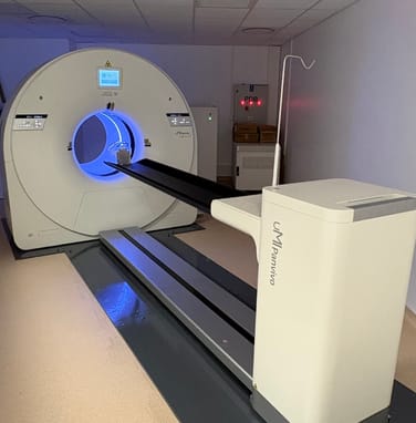 TEP scan : le SINEM et la Polyclinique de Poitiers s’équipent d’une technologie de dernière génération