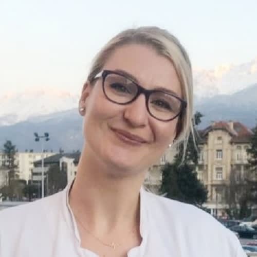 PUIA IULIA