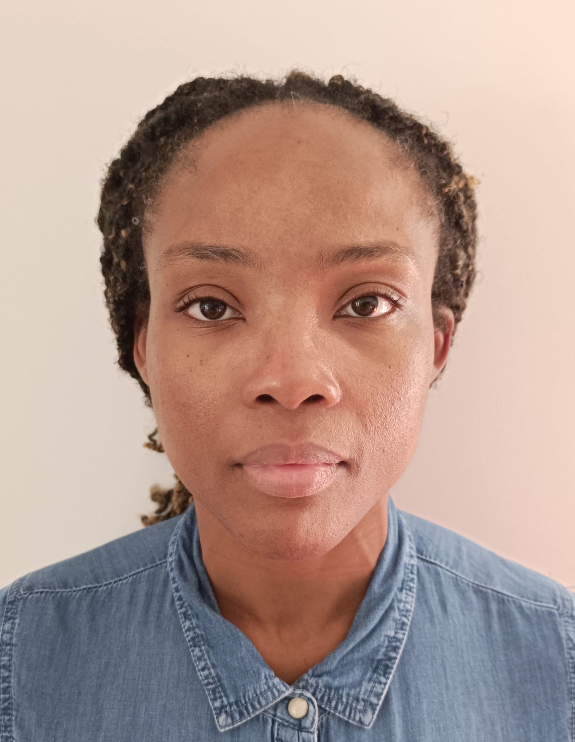 MBOLA KOUOTANG SANDRINE