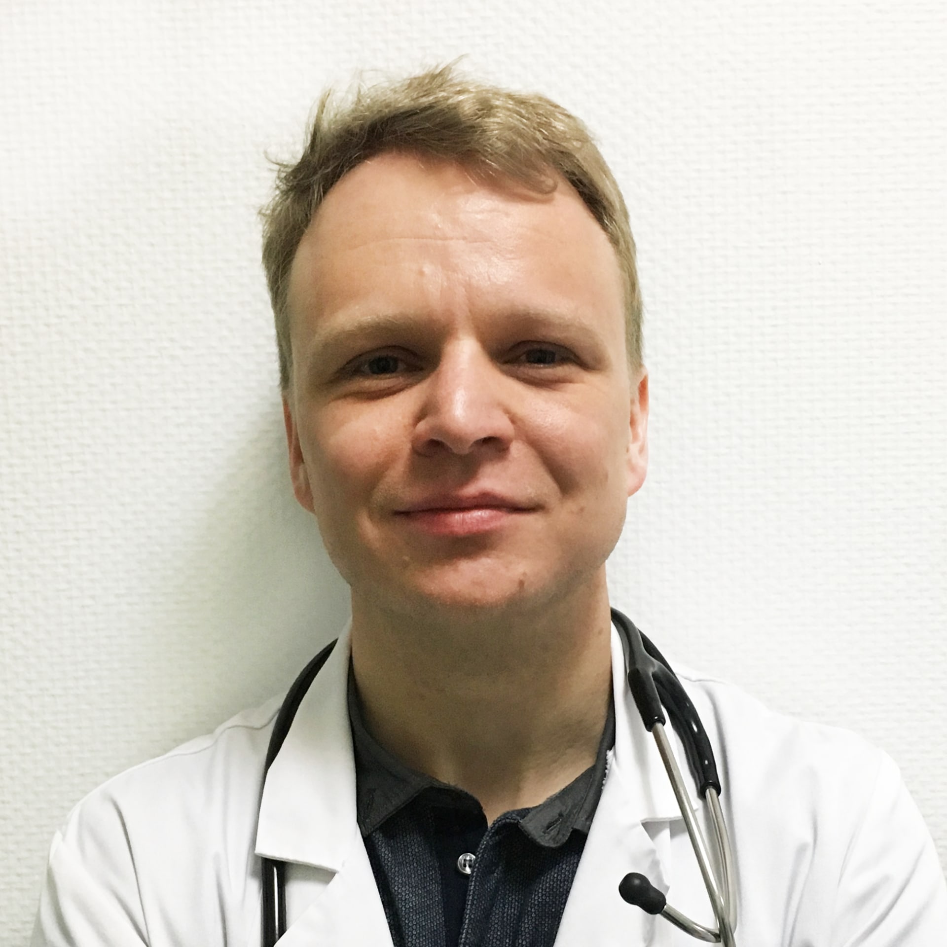 Dr Julien SLEGHEM