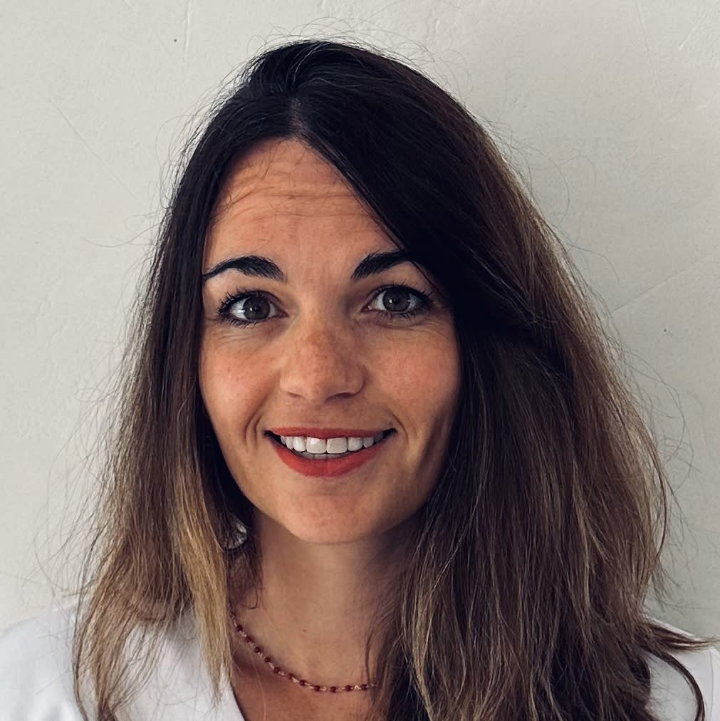 Dr Anais DEBUCQUOIS