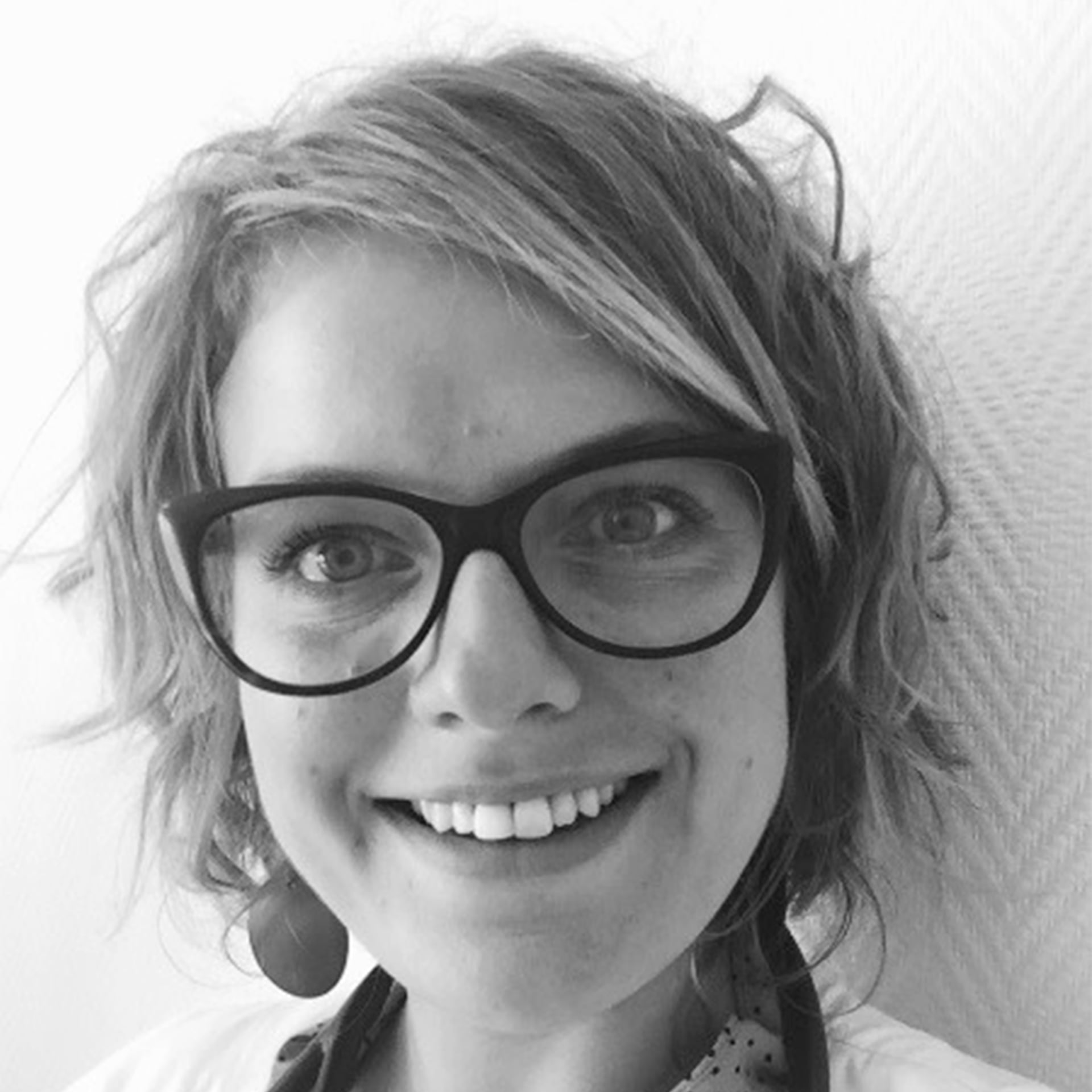 Dr Mélanie Decambron