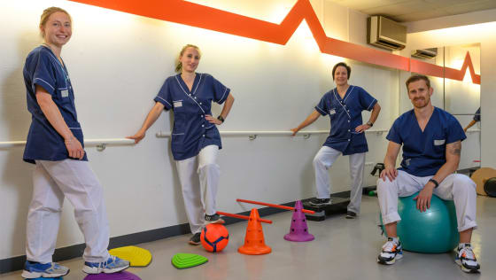 Une équipe de rééducation pluridisciplinaire