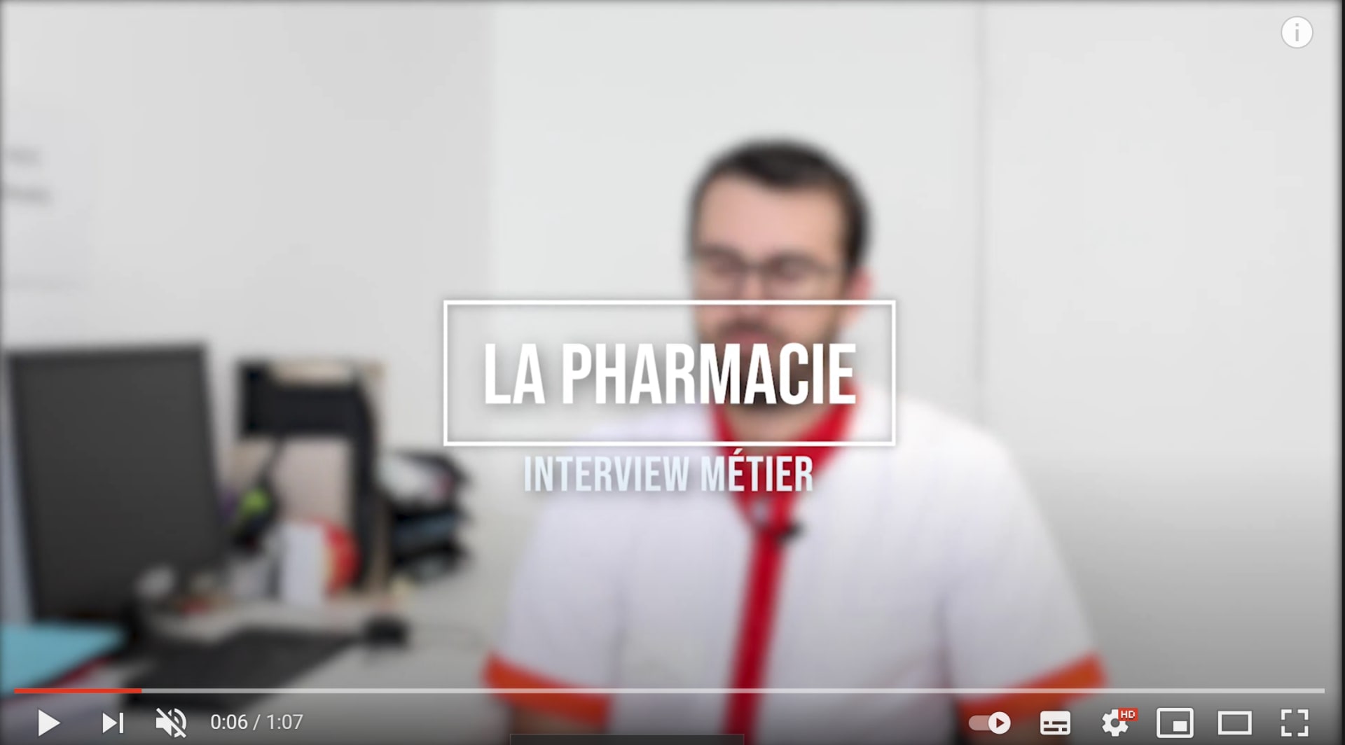 Quel est le rôle d'un préparateur en pharmacie ?