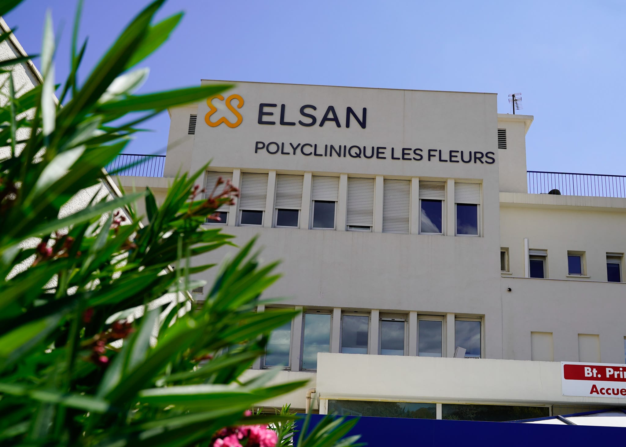 La Polyclinique Les Fleurs