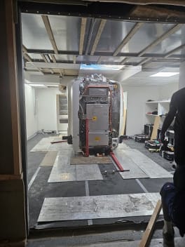 arrivée irm dans la salle