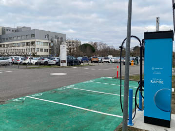 borne électrique clinique agen vue CESH