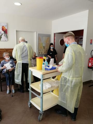 les résidents des Girandières vaccin
