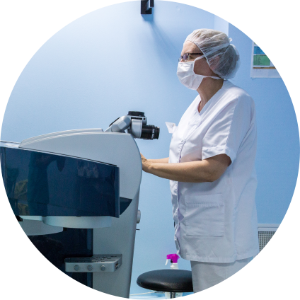 Opération des yeux au laser à Somain