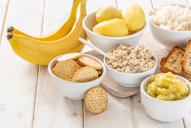 Régime alimentaire adapté à la diarrhée : bananes, riz, pommes de terre...