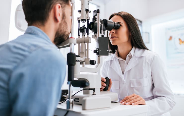 Ophtalmologue consultation