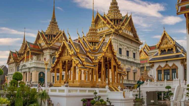 Vaccins pour se rendre en Thaïlande. Image de temple à Bangkok.
