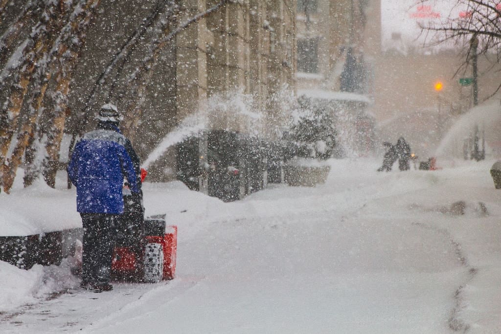 Ultimate Guide to Snow Removal in Silverado, Alberta, Canada: Tips and Services 4 Snow Blowers