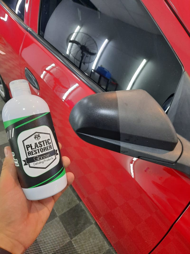 Plastic Restorer