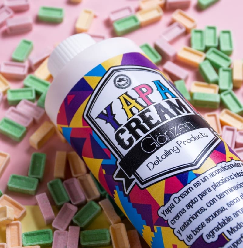 Yapa Cream - Acondicionador en crema para plasticos interiores y exteriores