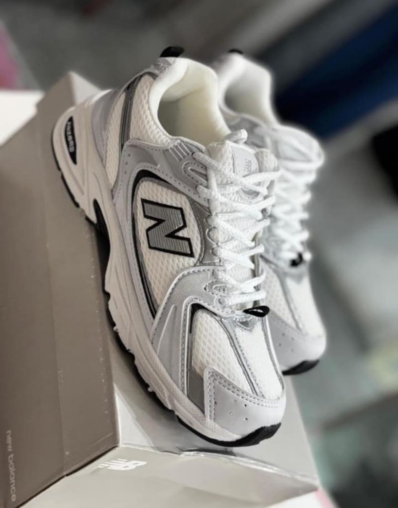 New Balance 530